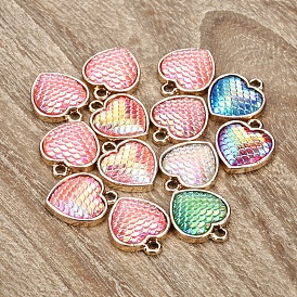 Valentine's Day Theme Alloy Enamel Pendants, with Glitter Powder, Golden, Heart with Scale Pattern