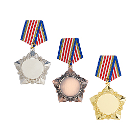 3 piezas 3 medalla de estrella de aleación de colores, con broche