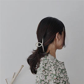 Chic Pearl and Rhinestone Hair Clip with Moon-shaped Alloy, Elegant Cross Design