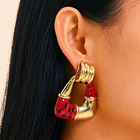 Fashionable Geometric Pendant Earrings - Exaggerated Leopard Print Ear Jewelry for Women.