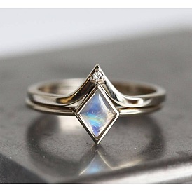 Moonstone Vintage Ring Set with Diamond - Minimalist, Fashionable, Personality.