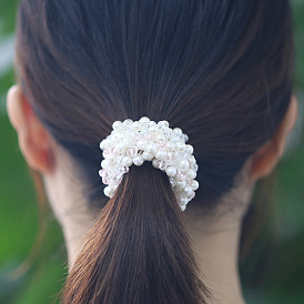 Crystal Hair Tie with Hollowed-out Design - Simple Hair Accessory with Rhinestone Elastic Band.