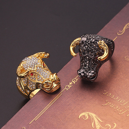 Siam Rhinestone Ox-head Finger Ring, Alloy Chunky Gothic Ring for Men Women