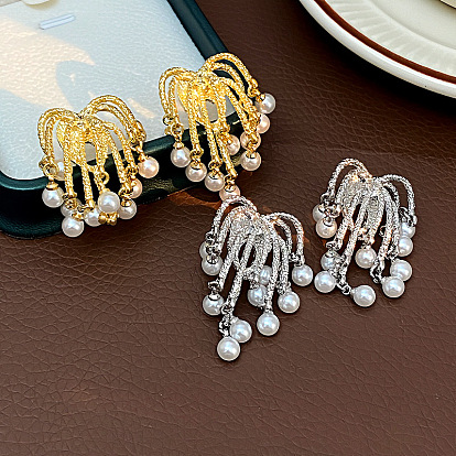 Серьги-гвоздики из латуни с эффектом фейерверка и искусственным жемчугом