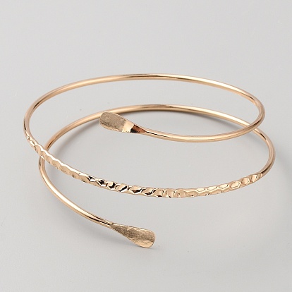 Железный браслет с тремя петлями для женщин