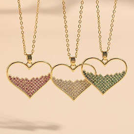 Chic and Versatile 14K Gold-Plated Copper Heart Pendant Necklace for Women