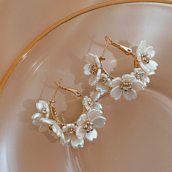Silver Needle - Gold Flower C-shaped Earrings 925 Silver Sweet Acrylic Flower C-shaped Earrings with Water Drill, European and American Style Gold Plated High-end Ear Studs for Women