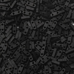 (QTL401F) Matte Black Cuentas de tila de cuarto de miyuki, granos de la semilla japonés, 2 agujero, (qtl401f) negro mate, 5x1.2x1.9 mm, agujero: 0.8 mm, Sobre 2400 unidades / 50 g