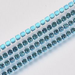 Blue Zircon Electrophoresis Iron Rhinestone Strass Chains, Rhinestone Cup Chains, with Spool, Blue Zircon, SS8.5, 2.4~2.5mm, about 10yards/roll