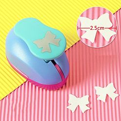 Bowknot Plastic Paper Craft Hole Punches, Paper Puncher for DIY Paper Cutter Crafts & Scrapbooking, Random Color, Bowknot Pattern, 70x40x60mm