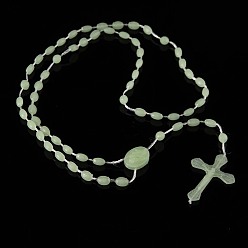 Light Green Luminous Plastic Rosary Bead Necklace, Glow in the Dark Cross Pendant Necklace for Women, Light Green, 21.65 inch(55cm)