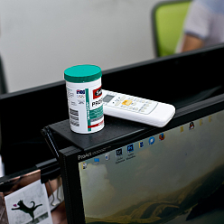 Черный Пластиковый монитор экран телевизора верхняя полка, прямоугольные, чёрные, 16.2x11.2x1.5 см