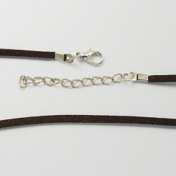 Brun De Noix De Coco Faux cordon collier en daim, avec platine couleur fer mousquetons et des chaînes de fer, brun coco, 450x2.5x2mm