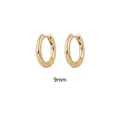 A pair of golden earrings Серьги с кисточками в виде геометрической звезды и луны с бриллиантовыми акцентами — комбинированные украшения из стерлингового серебра