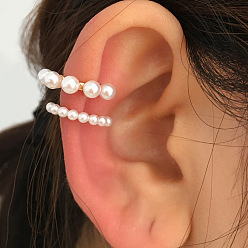 KC Jin DZ-521 Vintage Pearl Ear Clip - Minimalist Design, Elegant and Retro Ear Accessory.