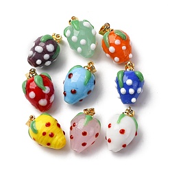 (52) Непрозрачная лаванда Подвески лэмпворк ручной работы, клубника, с реечной накладкой из латуни с золотистым напылением, долговечный, разноцветные, 17.5~19.5x12~13 мм, отверстие : 4.5x3.5 мм