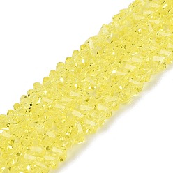 Шампанско-Желтый Прозрачные стеклянные бусины, треугольные, граненые, шампанское желтый, 2~2.5x3.5~4x3.5~4 мм, отверстие : 0.8 мм, около 126~132 шт / нитка, 13.78~14.96'' (35~38 см)