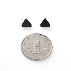 E1112-5 Triangle Magnetic Black Earrings for Men and Women, Non-Pierced Clip-on Ear Studs with Magnet Stone