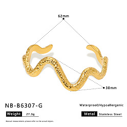 Золотой Кованые 304 браслеты-манжеты из нержавеющей стали для женщин, волна, золотые, внутренний диаметр: 2.44 дюйм (6.2 см)