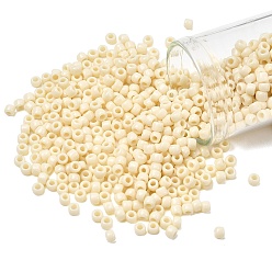 (51) Opaque Light Beige Тохо 6/0 круглые бусины, японский бисер, (51) непрозрачный светло-бежевый, 4 мм, отверстие : 1.5 мм, Около 168 шт / 10 г