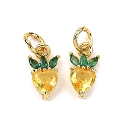 Золотистый Латунные микро проложить кубического циркония прелести, с прыжковых колец, долговечный, клубника, золотые, 12x6x3.5 мм, отверстие : 3 мм