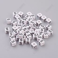 Letter S Акриловые бусины с горизонтальными отверстиями, с эмалью, кубические, Письмо с, 6x6x6 мм, отверстие : 3.2 мм