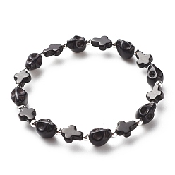 Noir Bracelet extensible en perles de turquoise synthétique (teint) avec croix et tête de mort, bijoux de pierres précieuses d'halloween pour femmes, noir, diamètre intérieur: 2-3/8 pouce (6 cm)