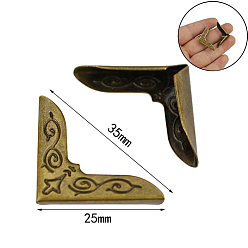 Античная Бронза Железная сумка украшает углы протектора, защитный кожух с треугольным резным краем, для сумок альбом для книг аксессуары, античная бронза, 2.5x2.5 см, Внутренний диаметр: 0.2 cm