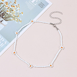 white Boho Flower Beaded Necklace Handmade Ethnic Jewelry for Women