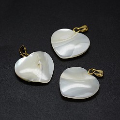 Golden Shell Pendants, with Brass Findings, Heart, Golden, 21~22x20~22x3~5mm, Hole: 2x5mm