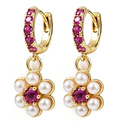 Светло-Вишневый Латунные микро проложить серьги обруча кубического циркония, с пластиковой имитационной жемчужиной, цветок, без кадмия и без свинца, стойки покрытие, долговечный, реальный 18 k позолоченный, светло-вишневый, 30x12 мм