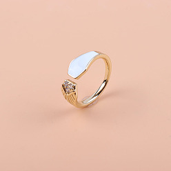 05 Fashionable Copper Plated Gold Ring with Zircon Stones for Women