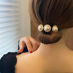 4# Pearl Style Elegant Retro Bun Maker with Pearl Hair Tie for Chic Hairstyles