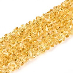 Светло-хаки Прозрачные стеклянные бусины, треугольные, граненые, светлый хаки, 3~3.5x4~4.5x4~4.5 мм, отверстие : 0.8 мм, около 121~131 шт / нитка, 14.37~15.35 дюйм (36.5~39 см)