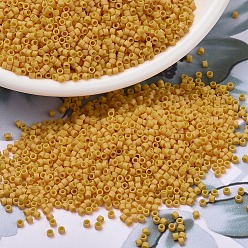 (DB2285) Матовый Непрозрачный Глазированный Банановый Бусины miyuki delica, цилиндр, японский бисер, 11/0, (db 2285) банан с матовой глазурью, 1.3x1.6 мм, отверстие : 0.8 мм, Около 2000 шт / 10 г