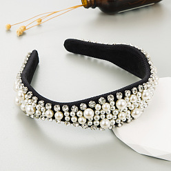 Black background white pearl Vintage Pearl and Rhinestone Headband for Women, Elegant Baroque Hair Accessory with Anti-Slip Design for Face Washing