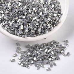 (HTL443) Непрозрачный Серый Блеск Миюки половина бусины тила, японский бисер, 2 отверстие, (htl 443) непрозрачный серый глянец, 5x2.3x1.9 мм, отверстие : 0.8 мм, Около 250 шт / 10 г