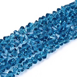Морской Синий Прозрачные стеклянные бусины, треугольные, граненые, Marine Blue, 3~3.5x4~4.5x4~4.5 мм, отверстие : 0.8 мм, около 121~131 шт / нитка, 14.37~15.35 дюйм (36.5~39 см)