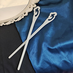 White jade-colored auspicious cloud Ancient Style Hairpin for Daily Hanfu Hairstyle - Simple and Elegant.