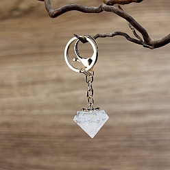 Cristal de cuarzo Chips de cristal de cuarzo natural dentro del llavero de diamantes de resina, colgante: 3x2.5cm