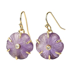 Аметист Серьги-подвески с цветком из натурального аметиста, с прозрачным кубическим цирконием и латунной фурнитурой, золотые, стойки покрытие, 25x16.5 мм