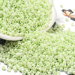 Mint Cream Baking Paint Glass Seed Beads, Cylinder, Mint Cream, 2.5x2mm, Hole: 1.4mm, about 45359pcs/pound