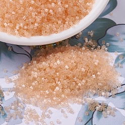 (DB0821) Бледно-абрикосовый Шелково-атласный Бусины miyuki delica, цилиндр, японский бисер, 11/0, (дБ 0821) бледно-абрикосовый шелковый атлас, 1.3x1.6 мм, отверстие : 0.8 мм, Около 2000 шт / 10 г