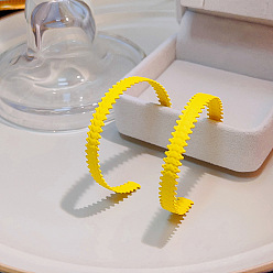 E0000-21 Yellow Gear Серьги-кольца С-образной формы с росписью макаронами в стиле ретро для женщин