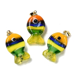 Шампанско-Желтый Подвески лэмпворк ручной работы, рыбы прелести, с реечной накладкой из латуни с золотистым напылением, долговечный, шампанское желтый, 23~23.5x12~13x8~10 мм, отверстие : 4.4x3.8 мм