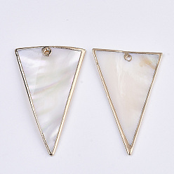Seashell Color Natural Freshwater Shell Pendants, with Edge Brass Golden Plated, Triangle, Seashell Color, 49x31x3mm, Hole: 1.6mm