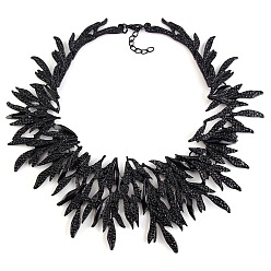 Black Exaggerated Ethnic Retro Willow Leaf Necklace Fashion Short Alloy Tree Leaf Jewelry