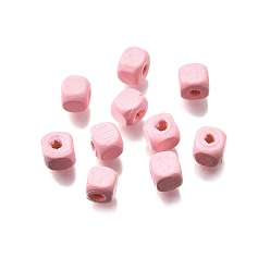Pink Спрей окрашены деревянные бусины, квадратный, розовые, 6x6x6 мм, отверстие : 1.6~2 мм