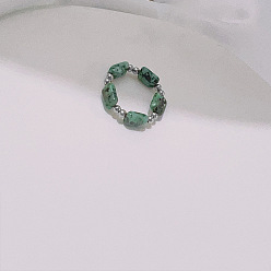 Камень с Зелеными Точками Растягивающиеся кольца из натуральной яшмы с зелеными пятнами ручной работы, регулируемые бисерные кольца
