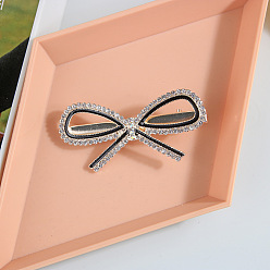 Butterfly Bow Rhinestone Design Black and White Rhinestone Edge Clip with Pearl Flower Duckbill Clip